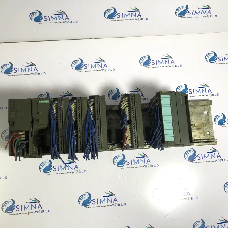Siemens SIMATIC S7-300 PLC Rack with Power Supply and Digital I/O Modules thumbnail 6